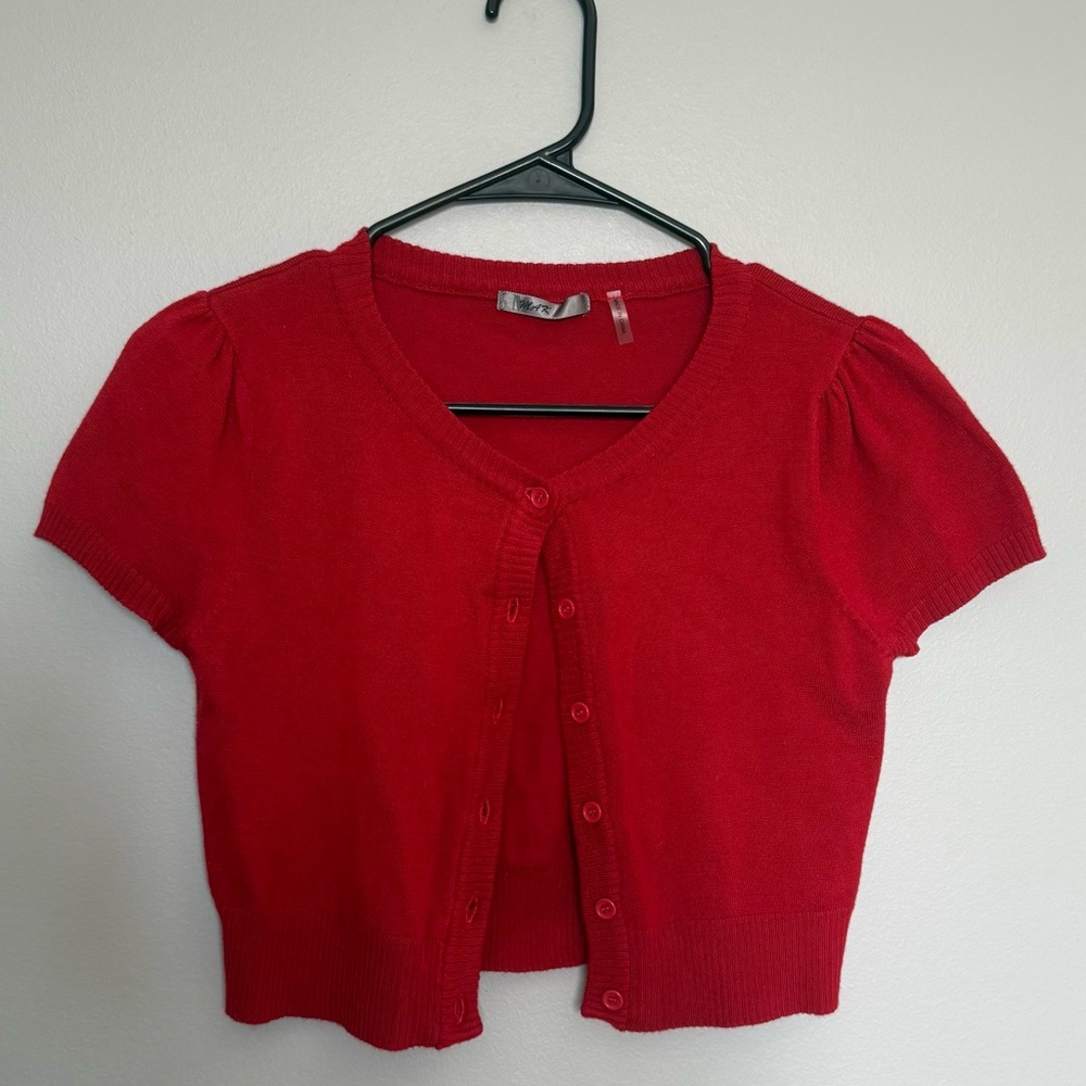 Red cropped sweater